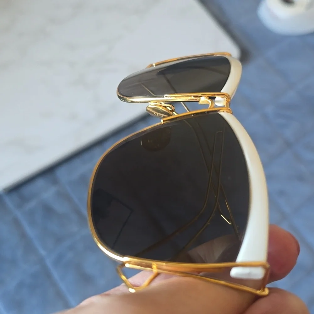 Dior authentic sunglasses